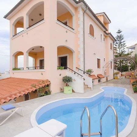 Araucaria Villa Atsipopoulo Luaran gambar